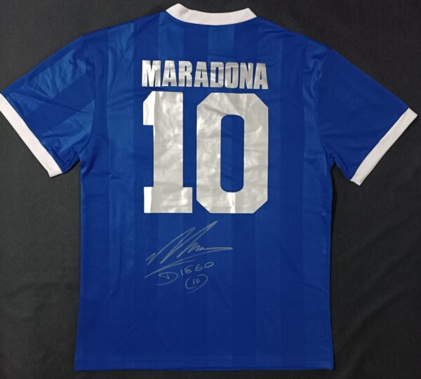 Jersey de Diego Armando Maradona con autógrafo